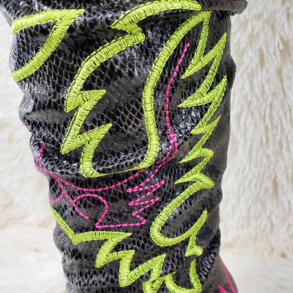 Thigh High Western cowboy slouch boots black neon - Picture 8 of 16